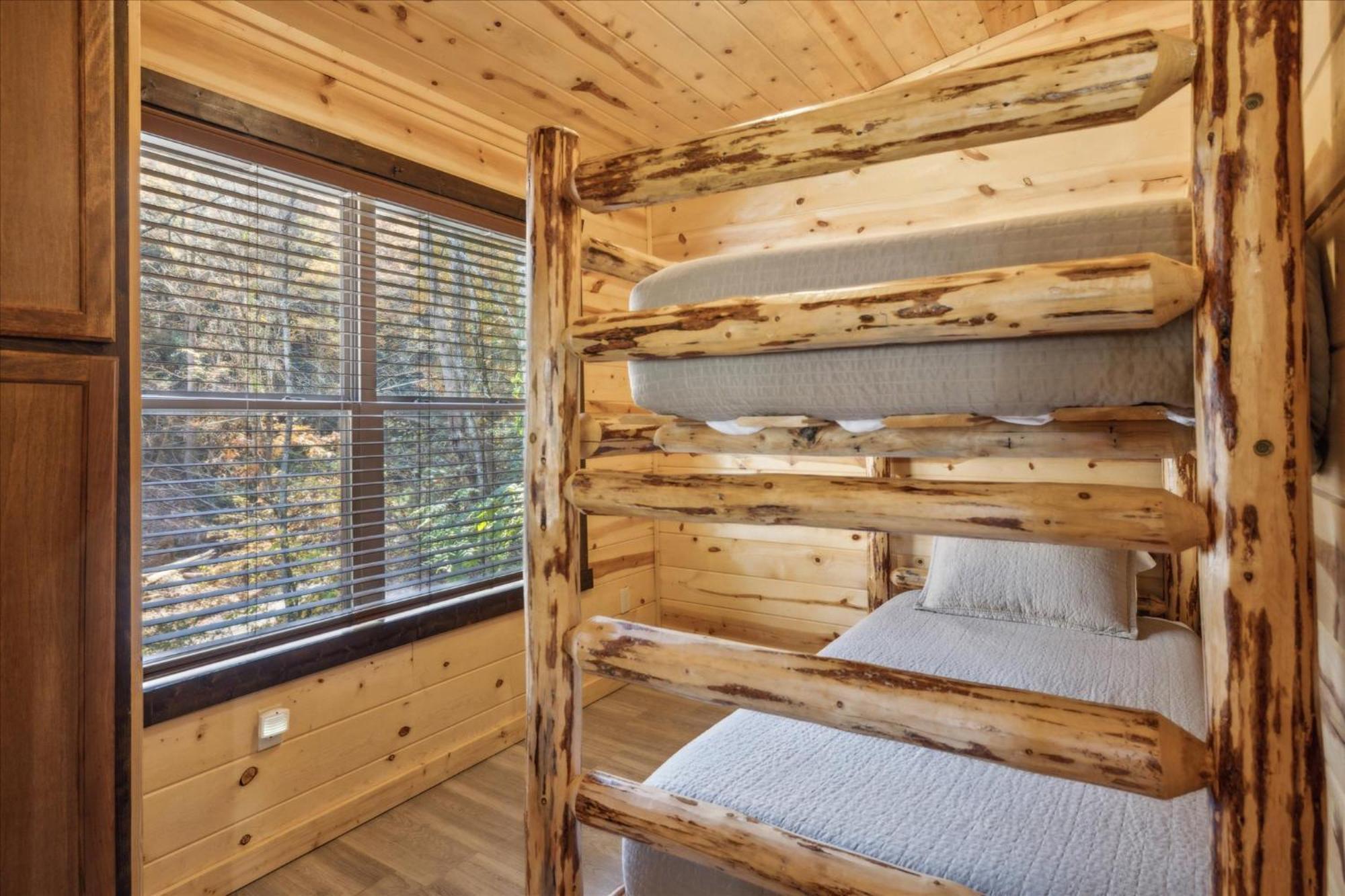 Lazy Raccoon Cabin Starkeytown ภายนอก รูปภาพ